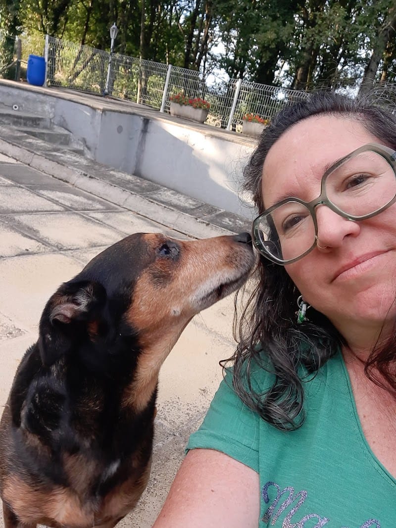 Des Pattes aux Sabots - Elodie Pet Sitter — dogsitter à Caussade